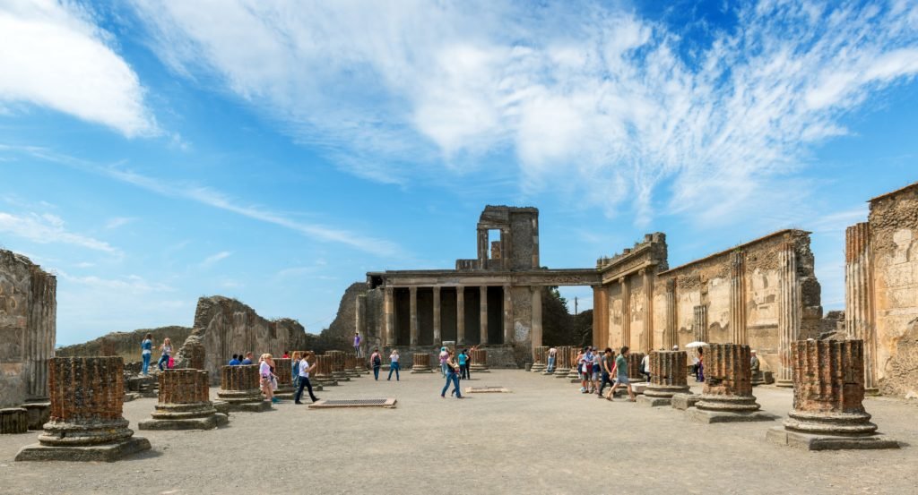 Ruínas de Pompeia – Sul da Itália.
