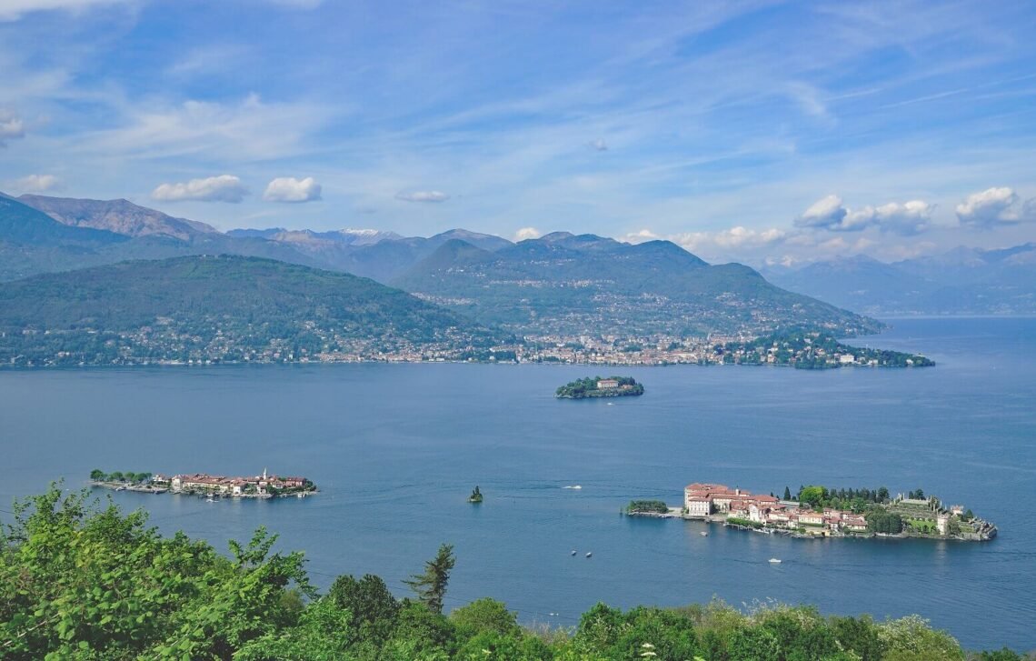 Vista panorâmica das 3 ilhas borromeu