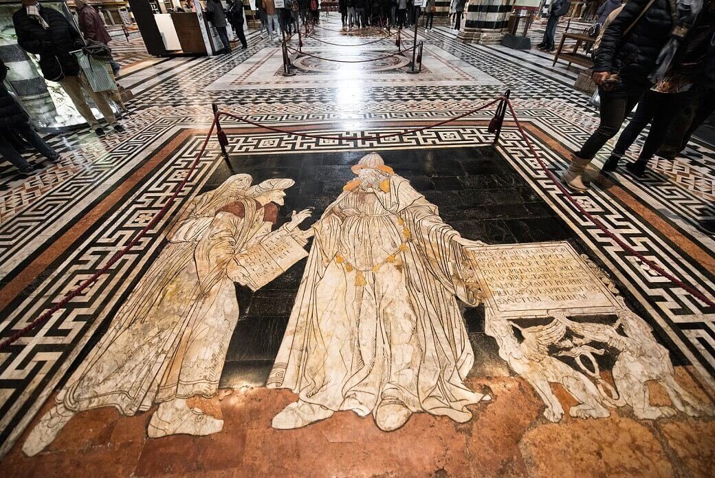 Piso da Catedral de Siena. Hermes Trismegisto transmite a sabedoria aos povos.