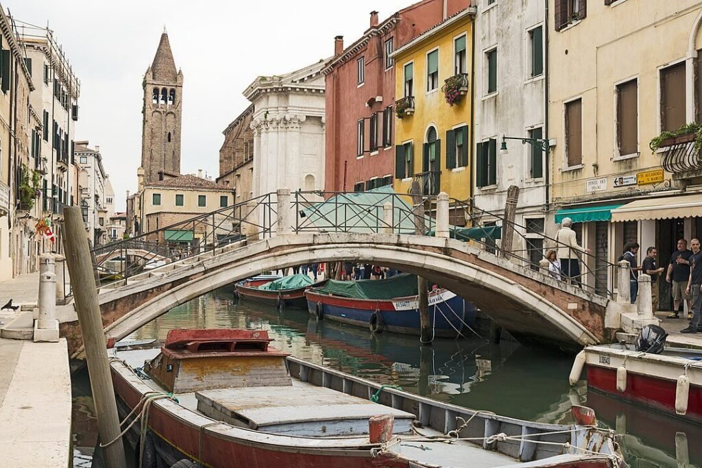 Ponte dei Pugni, Veneza.