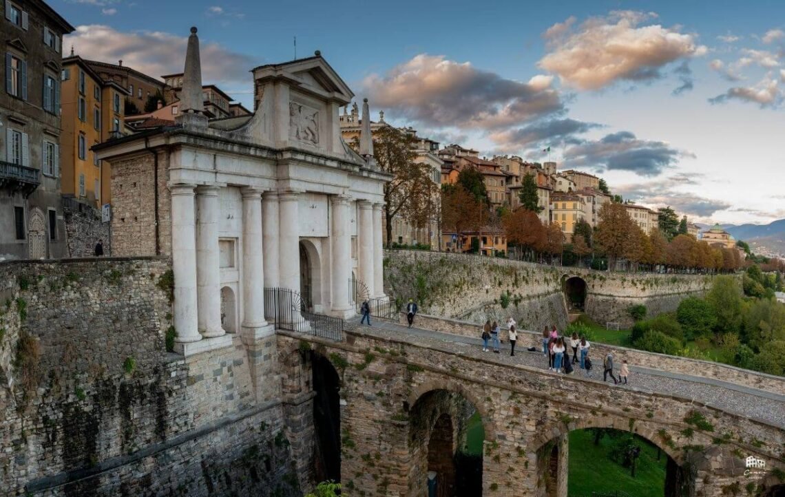 Porta San Giacomo - muralhas venezianas de Bérgamo.