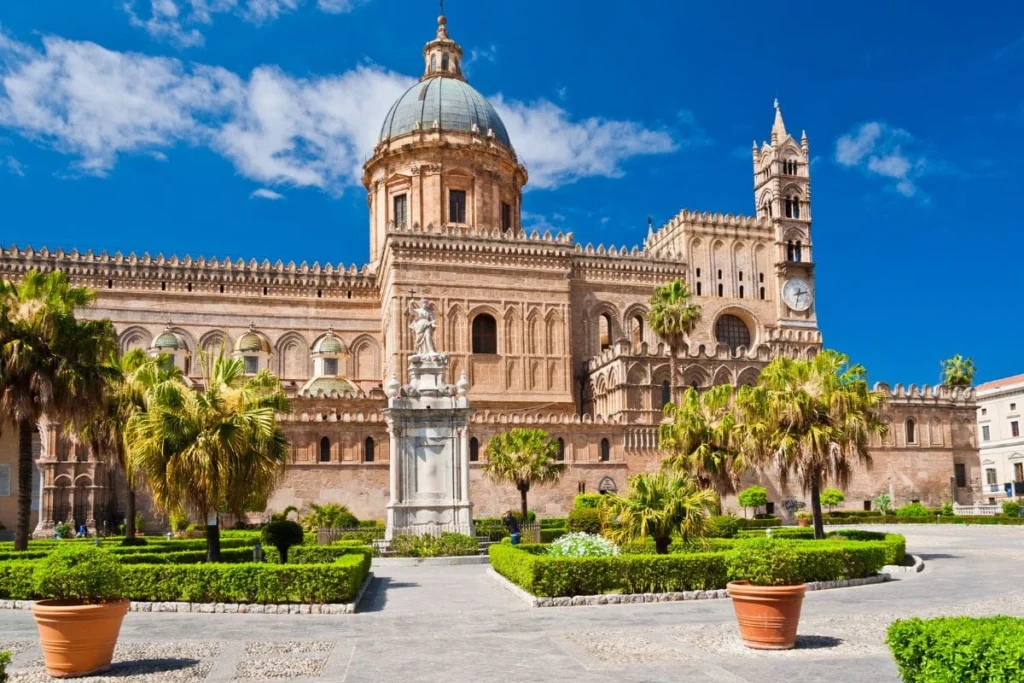 Catedral de Palermo no centro histórico da capital da Sicília
