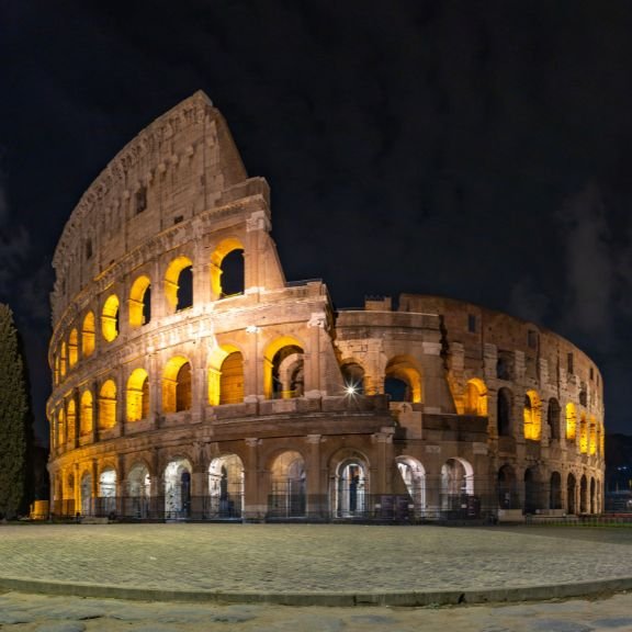 Roma iluminada, Coliseu.