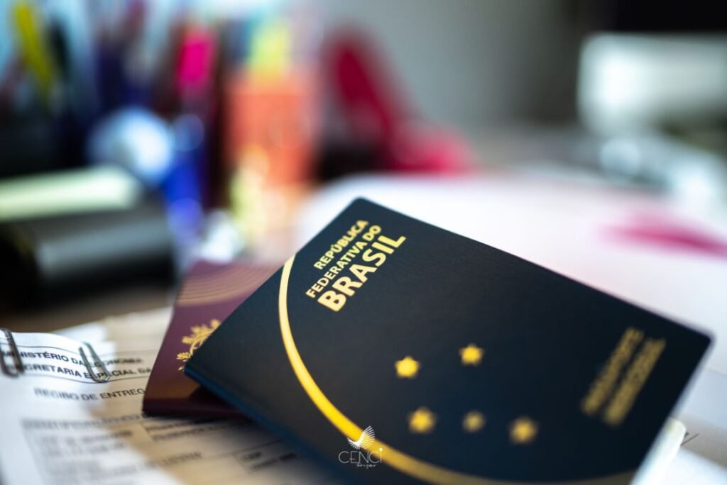 Passaporte. EES Europa 2025 Novo Controle de Fronteiras para Brasileiros. 