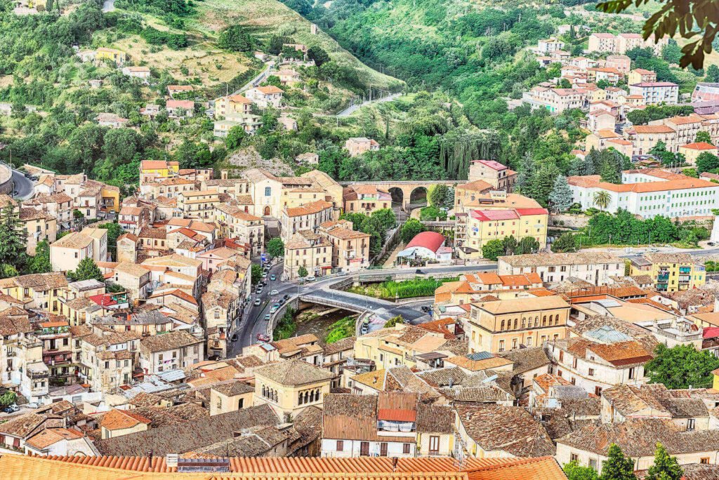 Vista panorâmica de Cosenza - Calábria