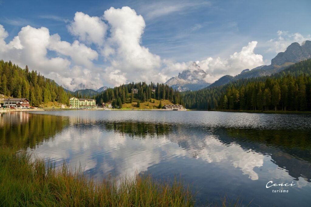 Lago Misurina, Dolomitas.